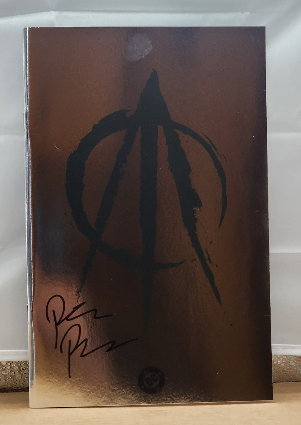 Absolute Green Arrow #1 Logo Foil SIGNED by Pornsak Pichetshote with COA