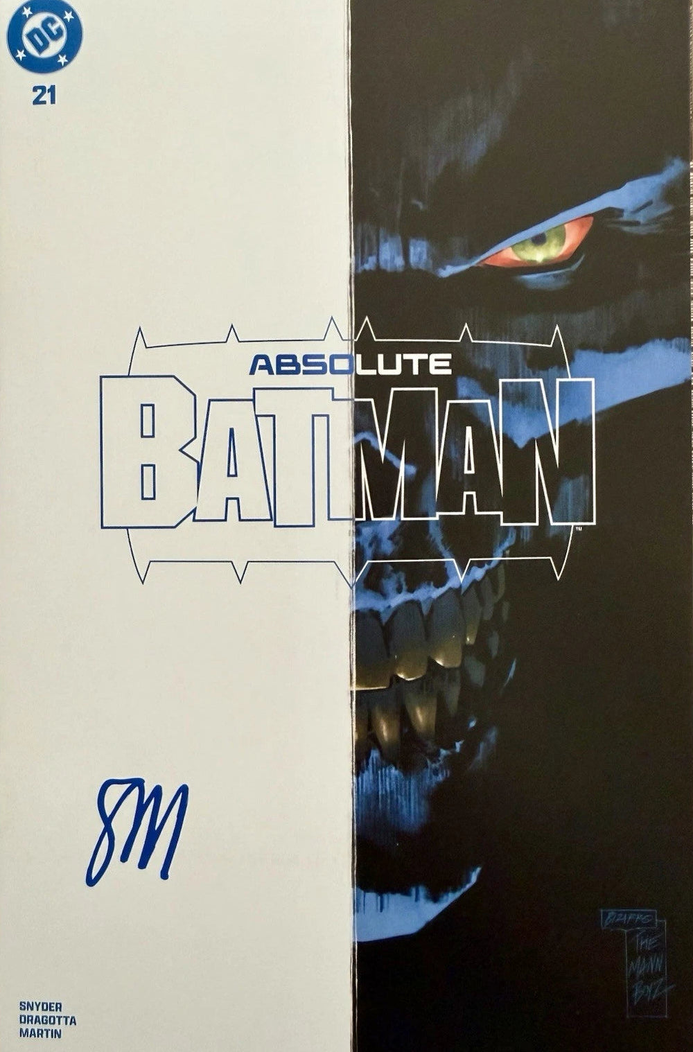 ABSOLUTE BATMAN #21 Seth Mann Two-Face Signed with signed POKERCHIP